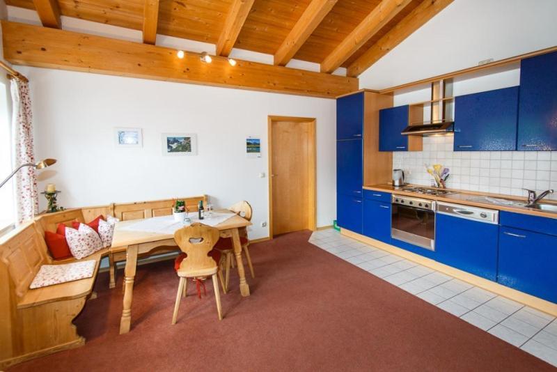 Cafe Chiemgau Und Gaestehaus Ruhpolding Ngoại thất bức ảnh