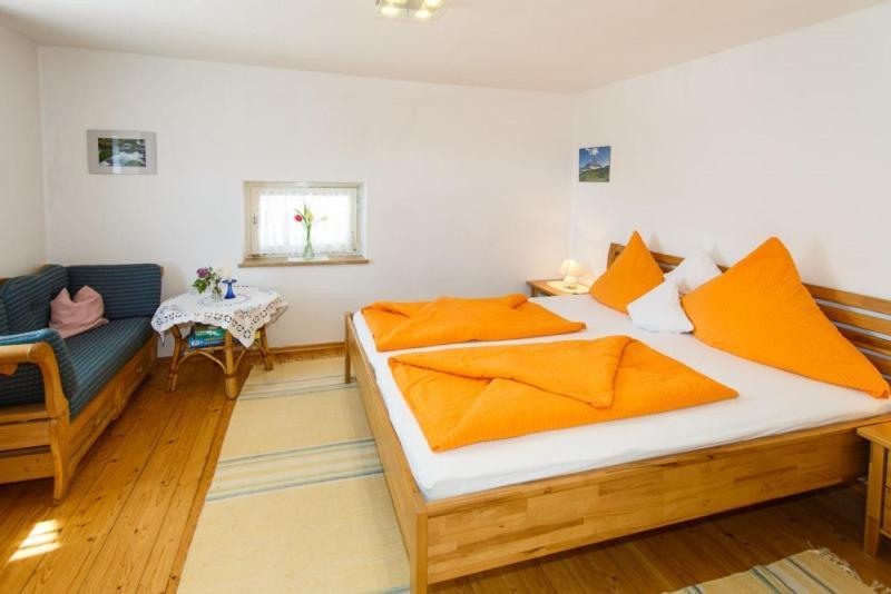 Cafe Chiemgau Und Gaestehaus Ruhpolding Ngoại thất bức ảnh
