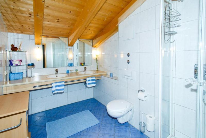 Cafe Chiemgau Und Gaestehaus Ruhpolding Ngoại thất bức ảnh